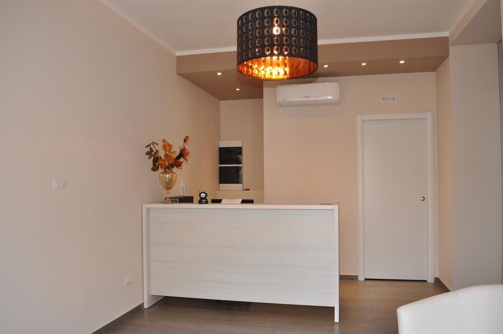 Ibasilischi Hotel Irsina Екстериор снимка