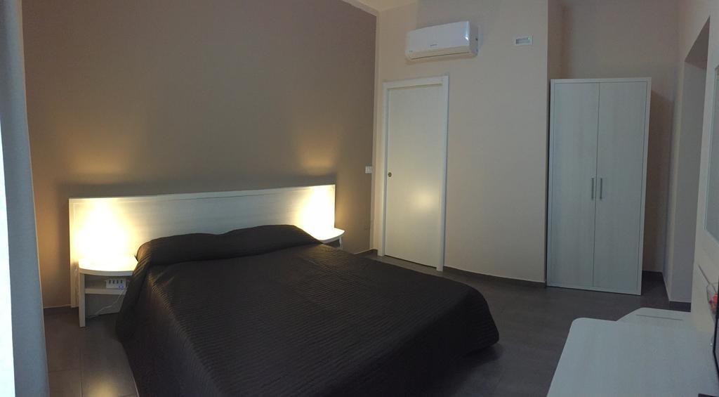 Ibasilischi Hotel Irsina Екстериор снимка